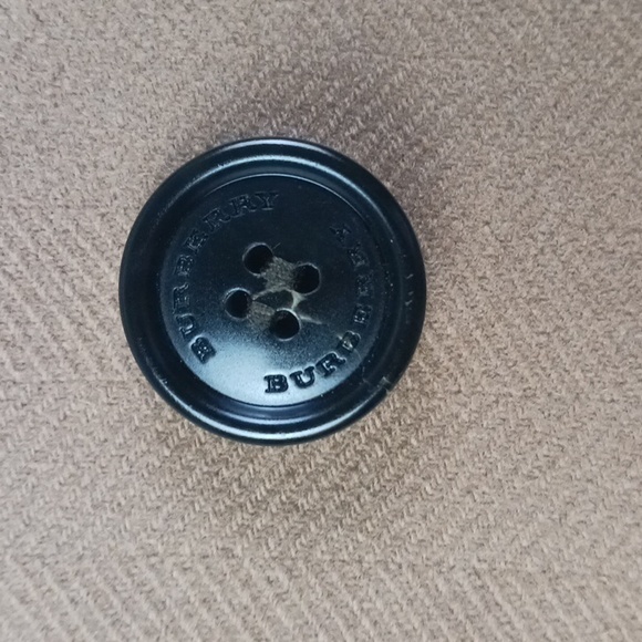 Burberry Tan Wool Trench W Belt Double-Breasted Coat. - Picture 4 of 13